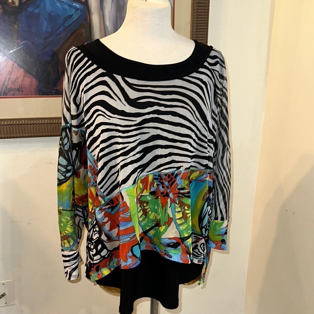 Michael Tyler Top Zebra Abstract 2 PC. Asymmetrical Size XXL